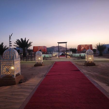 Fox Luxury Desert Camp 梅尔祖卡 外观 照片