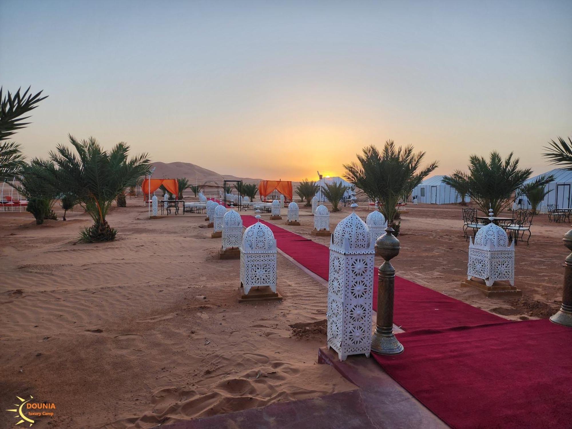 Fox Luxury Desert Camp 梅尔祖卡 外观 照片