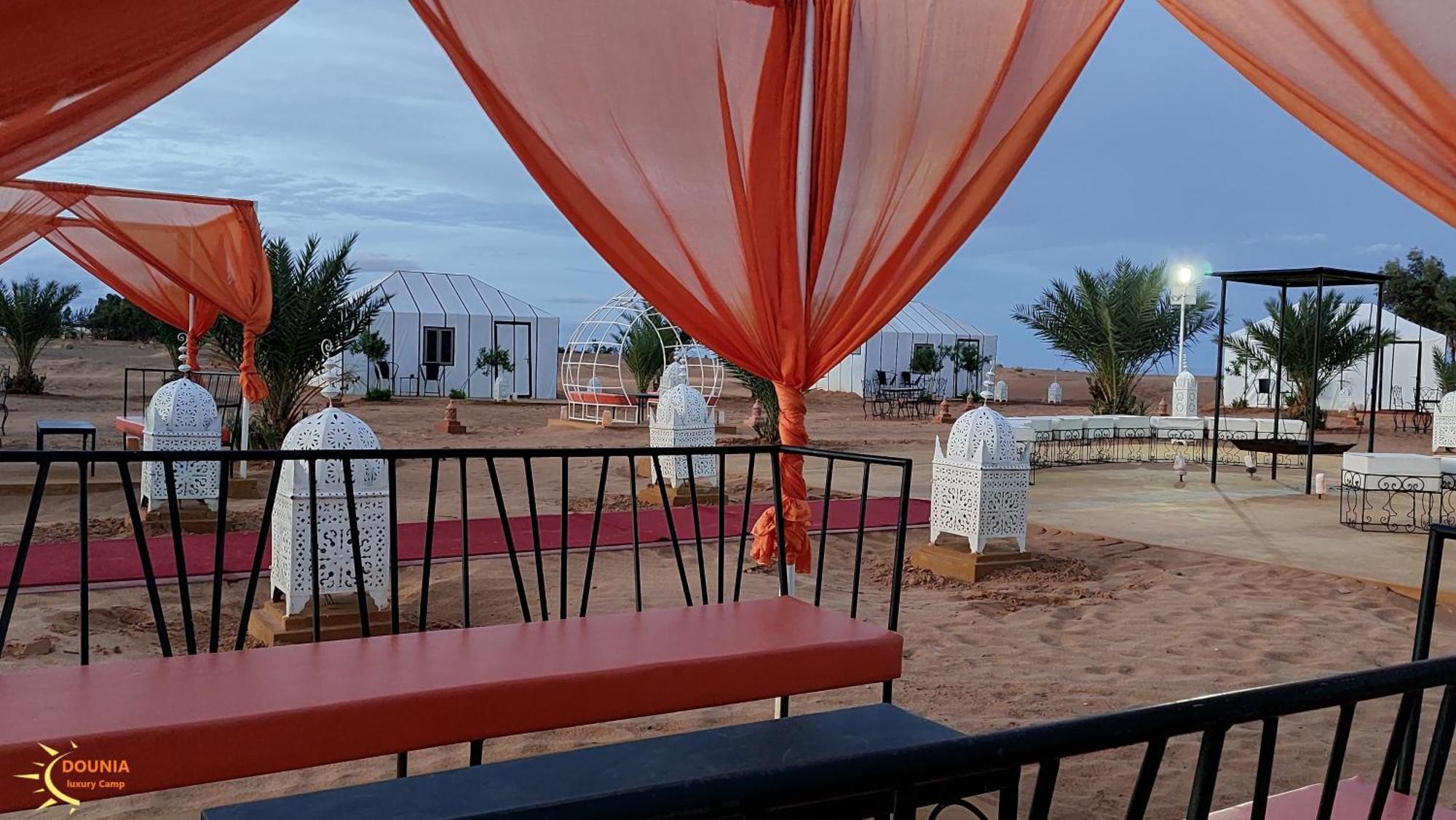 Fox Luxury Desert Camp 梅尔祖卡 外观 照片