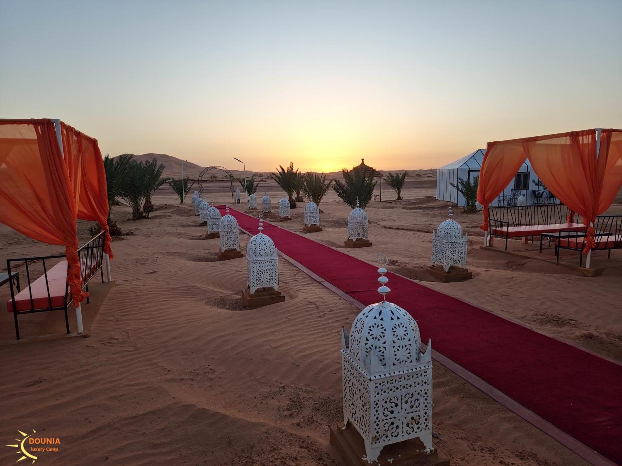 Fox Luxury Desert Camp 梅尔祖卡 外观 照片