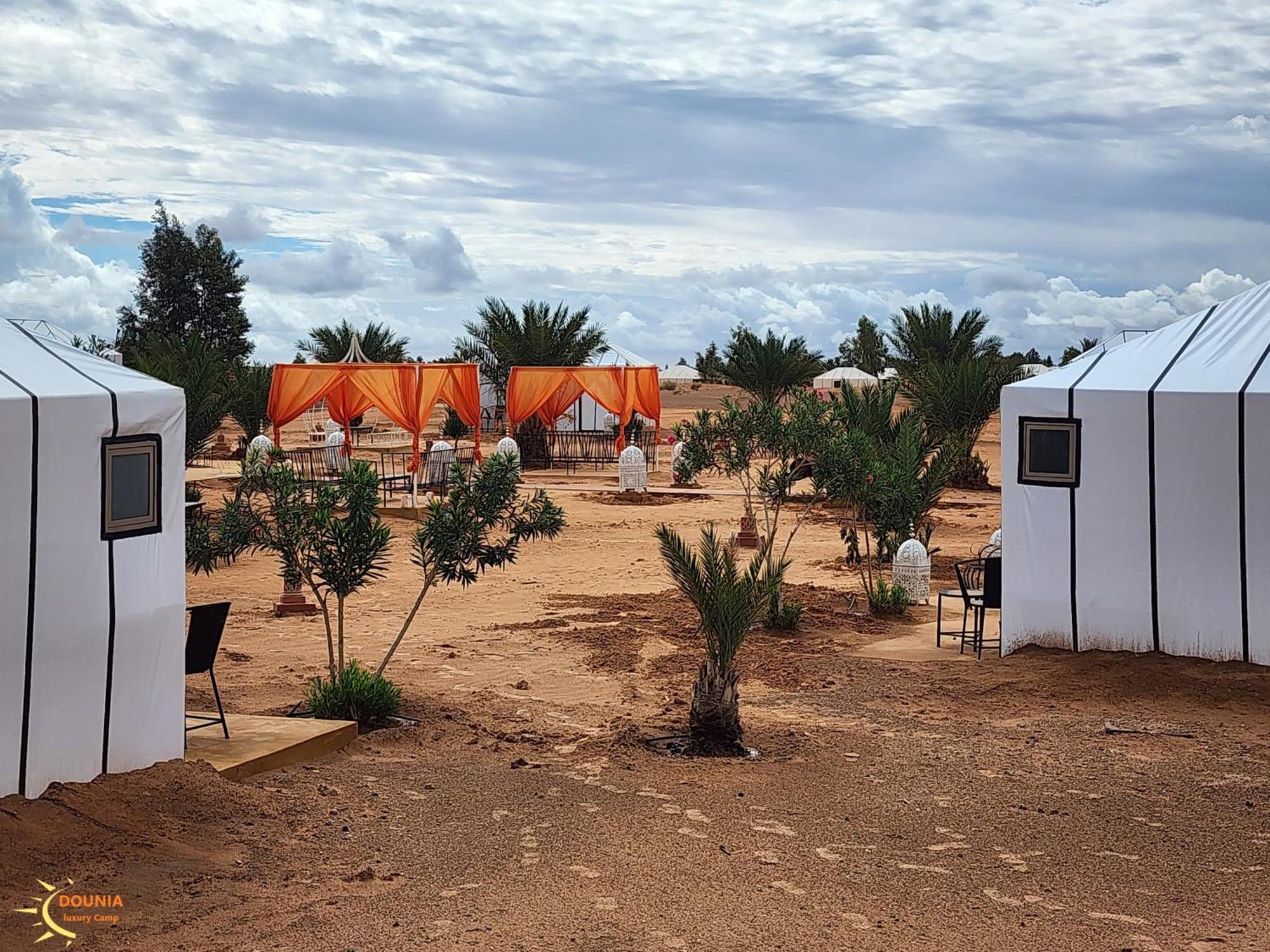 Fox Luxury Desert Camp 梅尔祖卡 外观 照片