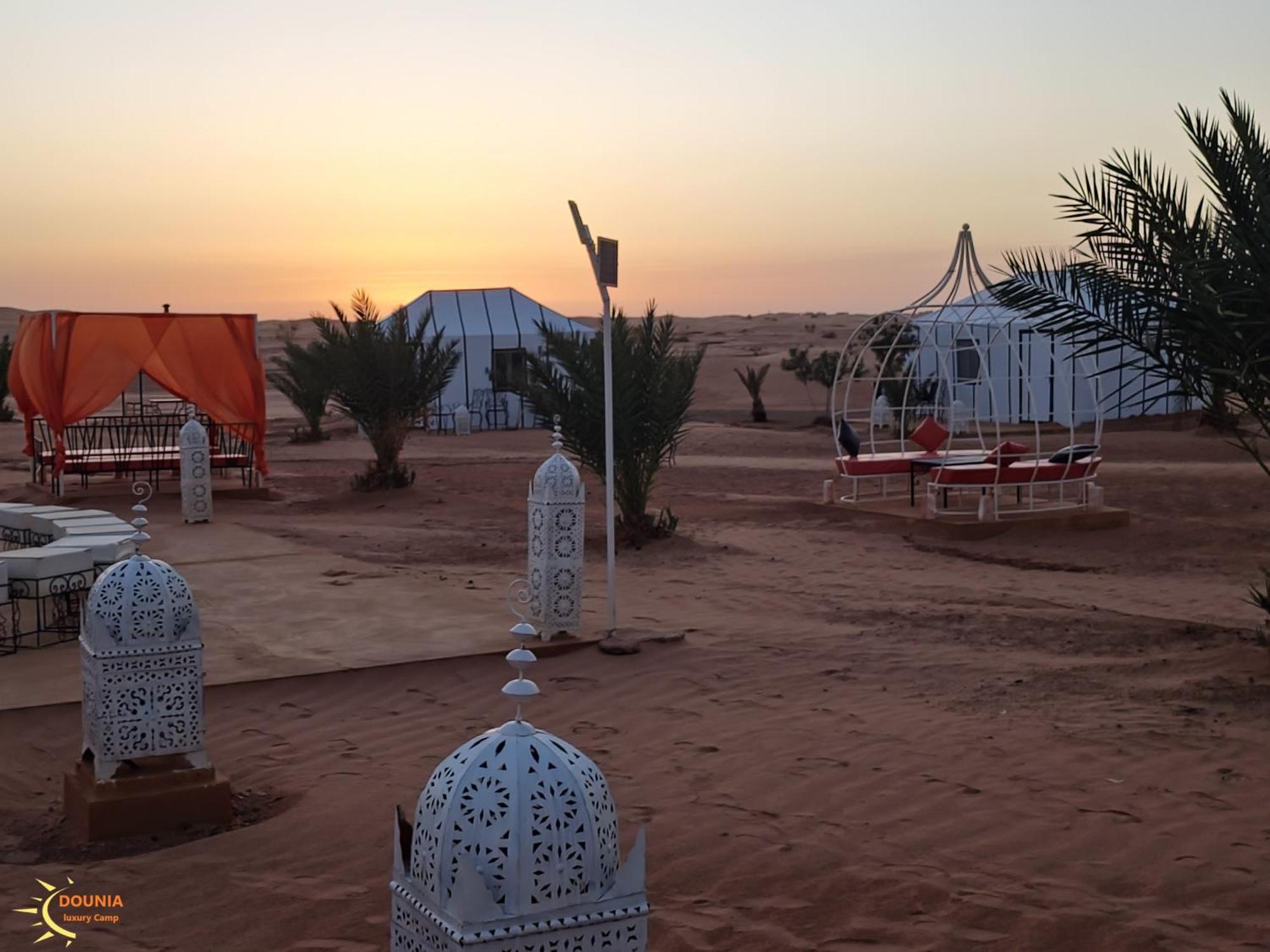 Fox Luxury Desert Camp 梅尔祖卡 外观 照片